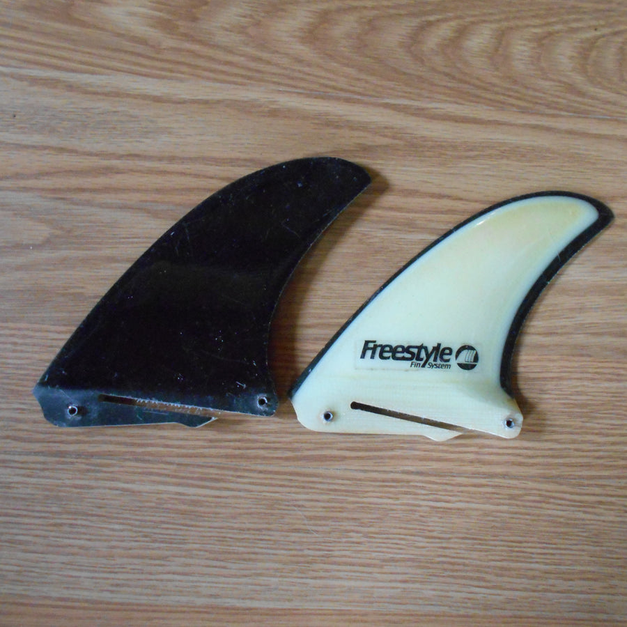 Freestyle Fin Systems Black/White Side Fin Set