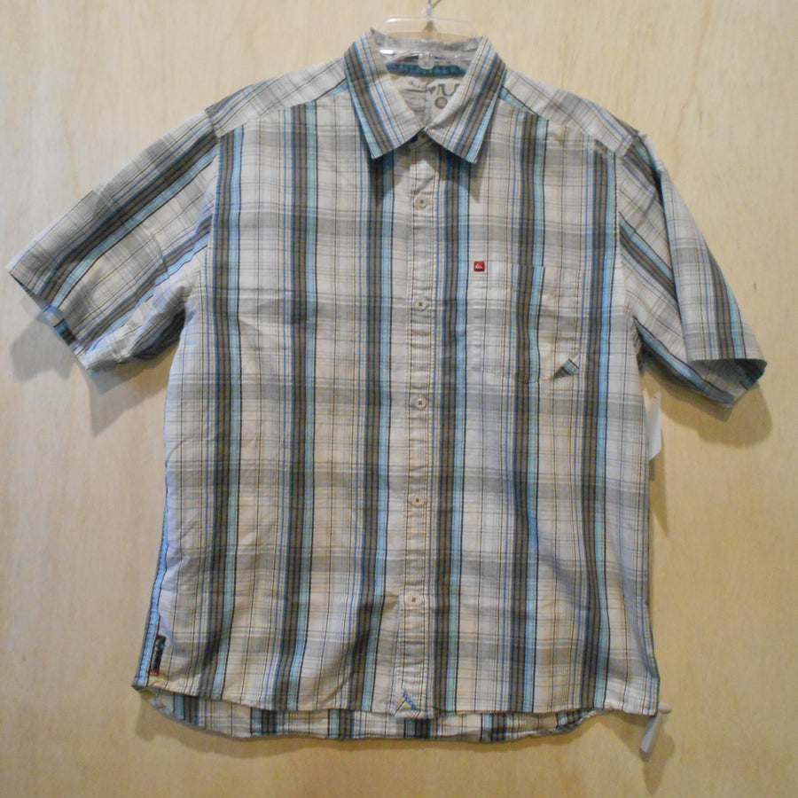 Quiksilver Vintage Plaid Short Sleeve Button-Up Woven Quiksilver Vintage Plaid Short Sleeve Button-Up Woven