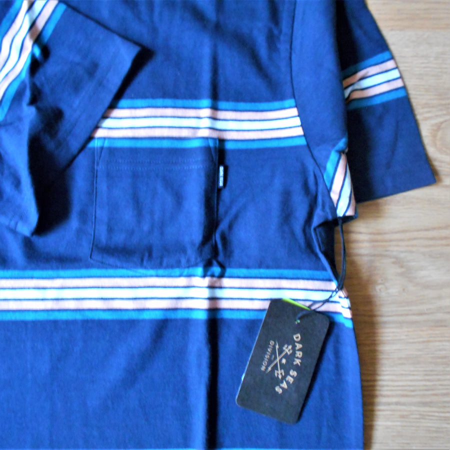 Dark Seas Premium Knits Size Medium