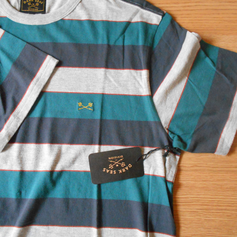 Dark Seas Premium Knits Size Medium